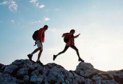 In den Ammergauer Alpen bieten wir die richtige Mischung aus Sport, Relaxen, Natur und ... In den Ammergauer Alpen bieten wir die richtige Mischung aus Sport, Relaxen, Natur und ...